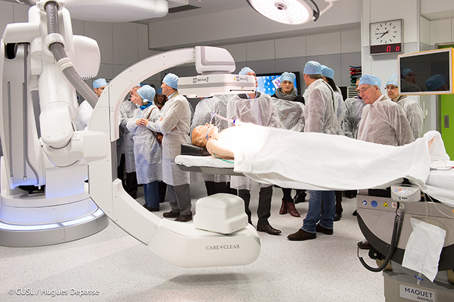 imageur 3D robotisé Artis Zeego II (Siemens) 